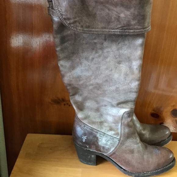 Frye knee high boots - Picture 2 of 8